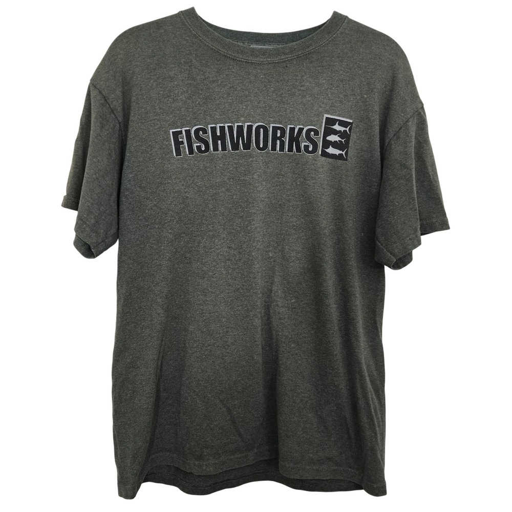 VTG Fishworks T-Shirt Men Medium Green Distressed Bleach Spots Fishing Deckhand‎